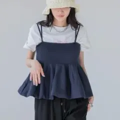 ローリーズファーム　ペプラムニットキャミのサムネイル