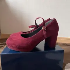 中古　NUOVO パンプスのサムネイル