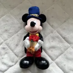 ミッキーマウス ぬいぐるみバッジ　ハピエストバースデー