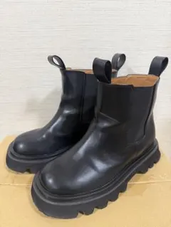 Mila Owen ミラオーウェン　サイドゴアブーツ インヒール ショート