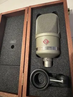 Neumann TLM107 ショックマウントセットのサムネイル