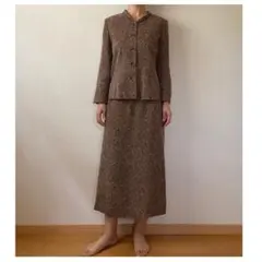 上品【スーツ】秋冬ジャケットスカート2点セット