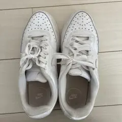 NIKE ホワイト スニーカー 厚底