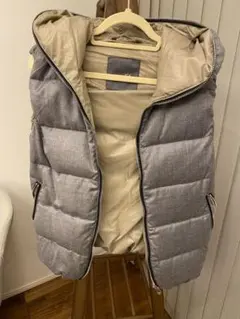 美品　デュベティカ　40 ダウンベスト　グレー