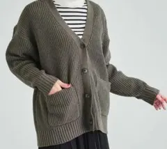 厚手カーディガン