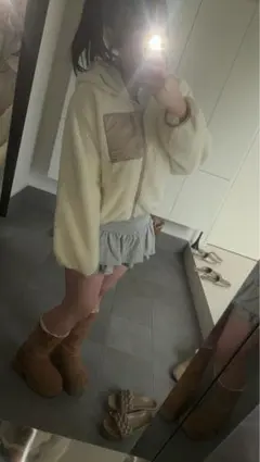 フリース フード付きジャケット クリーム色