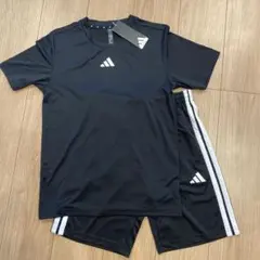 adidas セットアップ　上下セット Tシャツ ショートパンツ 160黒