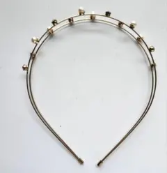 ゴールドカラー カチューシャ ヘアアクセサリー ファッション小物