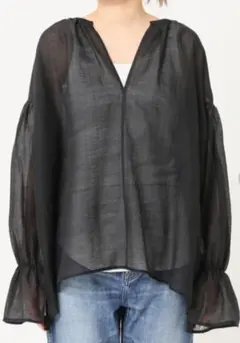 FRAMEWORK ブラック Vネック ブラウス