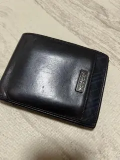 BURBERRY BLACK LABEL 黒二つ折り財布