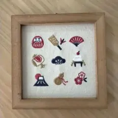 salut　刺繍アート 木製フレーム