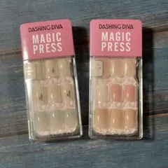 【白ピンク系】2種 ダッシングディバ　マジックプレス　ネイルチップ 2個