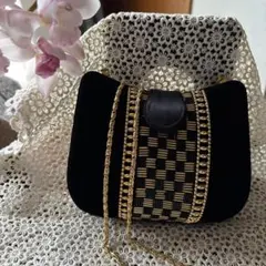 Item thumbnail for item 86c73a4d-4d24-4338-ae6f-af7edd382670