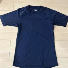 アンダーシャツ