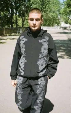 2025年最新】Supreme Dragon Track Pantの人気アイテム - メルカリ