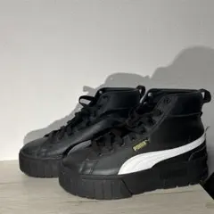 PUMA プーマ メイズ ミッド ウィメンズ　スポーツ　厚底 スニーカーのサムネイル