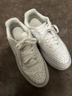 NIKE コート　ビジョン　アルタ　24.0 白