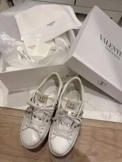 ヴァレンティノ ロックスタッズ 厚底 スニーカー プラットフォーム