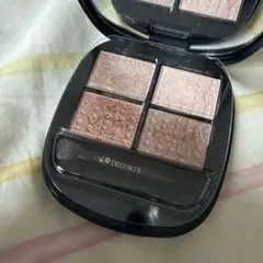 コスメデコルテ　アイシャドウ　クリスマスコフレ