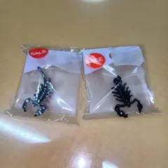 Don marchi片耳用ピアス スコーピオン（蠍）シルバー・ブラック２点セット