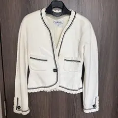 CHANEL BOUTIQUE ジャケット ホワイトのサムネイル