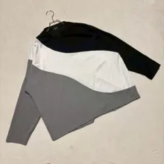 【ルーシー】（M）3色切り替え ウェーブ配色 ゆったりめTシャツ カジュアルのサムネイル