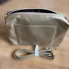 ゴールド ショルダーバッグ 合成皮革