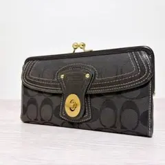 Coach Legacy Turn Lock Wallet Signature