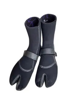 Item thumbnail for item 26fdc18c-8e59-4510-a78e-b2527d6dd7c1