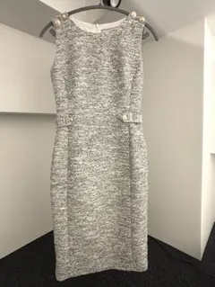 GINZA COUTURE ノースリーブひざ丈ワンピース