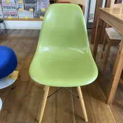 イームズ シェルチェア ミニチュア グリーン Vitra DSR - メルカリ