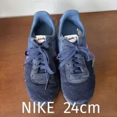 Item thumbnail for item b49fe87e-e317-4260-b31d-28fae32e6e7d