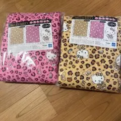 サンリオ　ハローキティキルトマット 2種　100㎝×70㎝