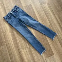 スキニーパンツ　34