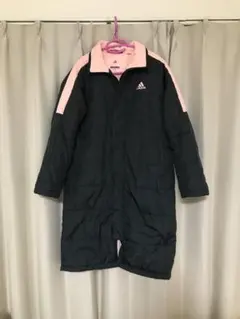 人気商品、adidas 、黒・ピンク ダウンコート150センチ