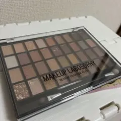 MAKEUP LABOSOPHY 36色アイシャドウパレット