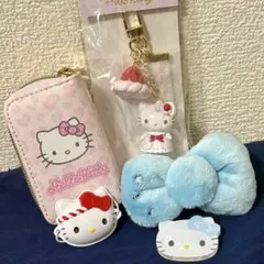 サンリオ　いちごホイップケーキ　ハローキティ　キーホルダー　キーケース　ヘアゴム