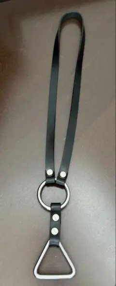 ニュリカデリック トライアングルハーネスタイ レザー 黒