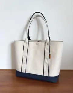 帆布トートバッグ　富士金梅8号　生成り✖︎濃紺　肩掛け　ハンドメイド　裏付き