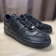 NIKE AIR FORCE 1 AF1