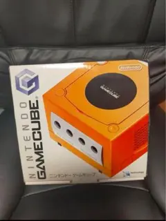 ゲームキューブ　オレンジ 本体 コントローラー付き　箱付き