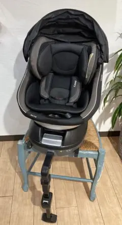 コンビ　クルムーヴスマート　ISOFIX JG-650 チャイルドシート