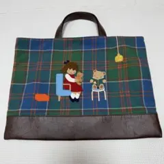 美品　ファミリア　クリスマス限定　デニムバッグ