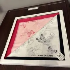 最終値下げ　新品未使用　Hanae Mori ハンカチ 2枚セット 蝶柄のサムネイル
