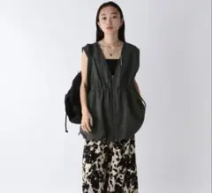 JEANASIS ドロストバルーンベスト　スミクロ