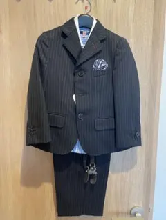 お値下げしました　男の子スーツ110cm