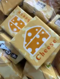 チロルチョコ　アウトレット　北海道　チーズ　工場直売　珍しい　チョコレートのサムネイル