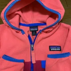 パタゴニア　女の子　パーカー