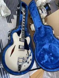 Item thumbnail for item b9de040c-367f-4d02-9c83-2577e76713d7