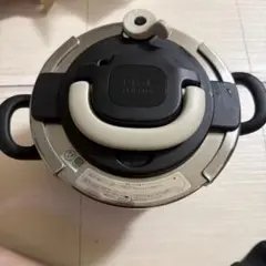 T-fal Clipso+ 圧力鍋4Lのサムネイル